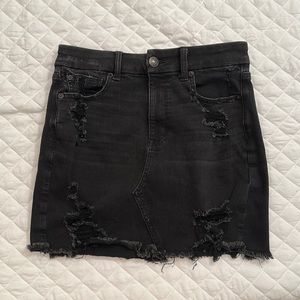 American Eagle Black Distressed-Denim Skirt